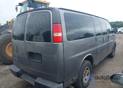 2008 Chevrolet Express G1500 from USA, damaged, VIN 1GNFG154881120777